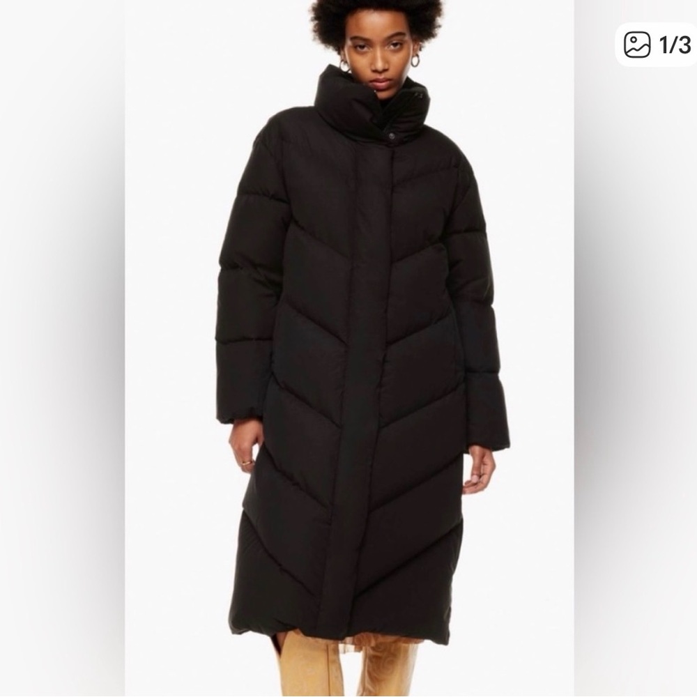 Aritzia Wilfred Cloudpuff Arctic Black Coat